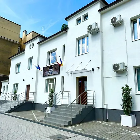 Elegant 아파트호텔 포즈난