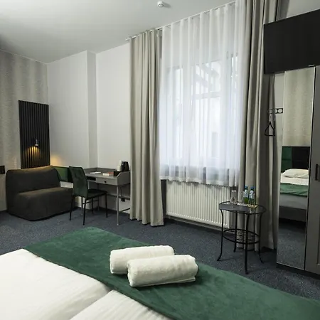 Aparthotel Elegant *