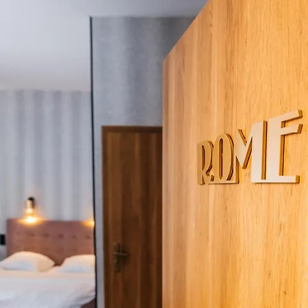 Elegant Aparthotel *