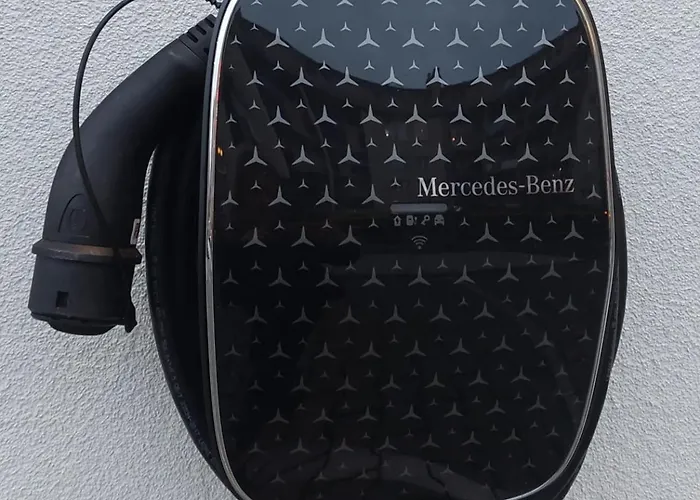 Elegant Aparthotel 4*