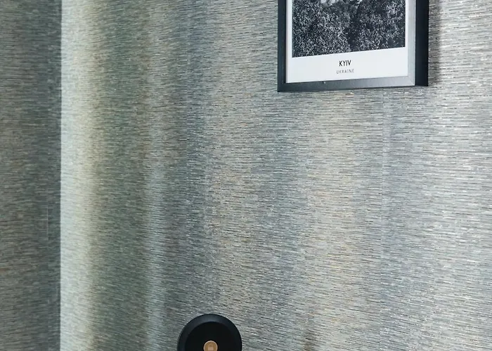 Elegant Aparthotel 4*