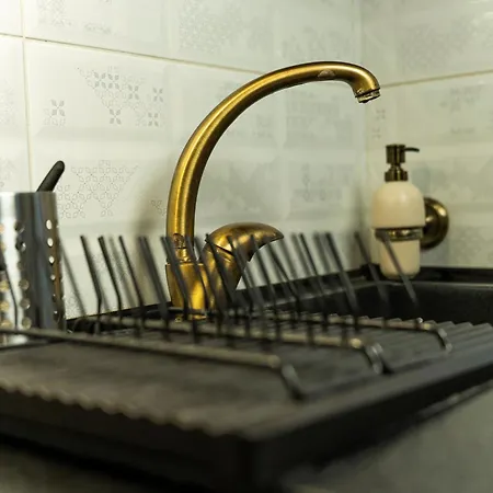 アパートホテル Elegant