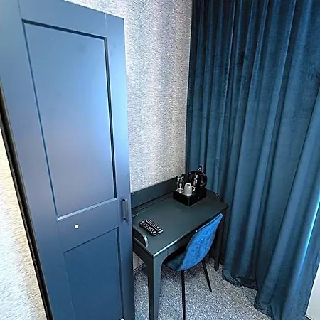 Elegant 4* Poznań